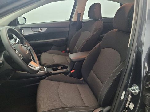 Used 2022 Kia Forte LXS w/ LXS Technology Package FWD image 17