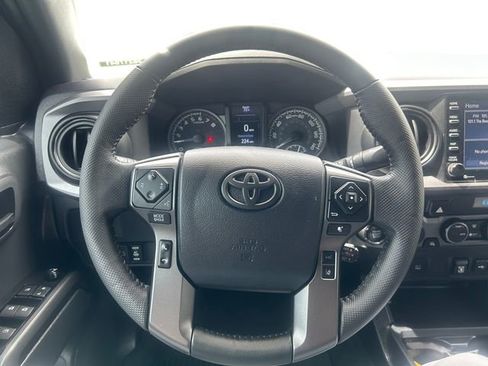 Certified 2023 Toyota Tacoma TRD Off-Road image 13