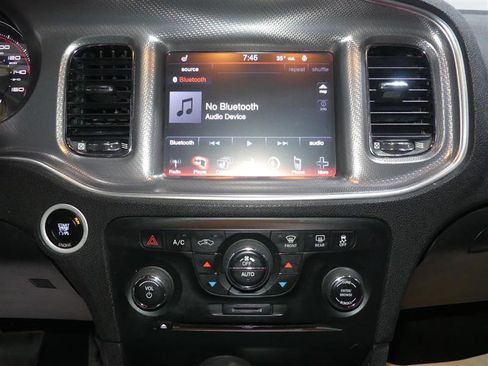 Used 2014 Dodge Charger R/T image 36