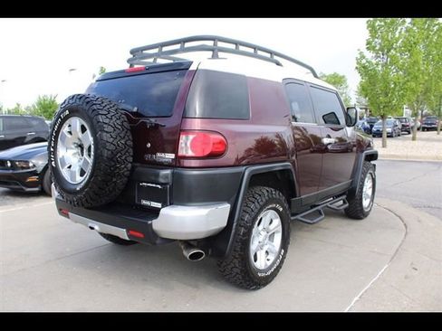 Used 2007 Toyota FJ Cruiser 4WD image 7