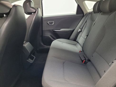Used 2025 Kia K4 FWD image 18
