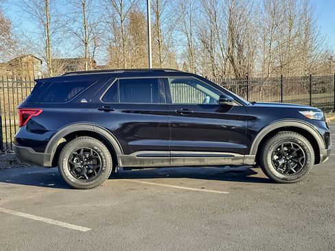 Used 2023 Ford Explorer Timberline w/ Timberline Technology Package image 3