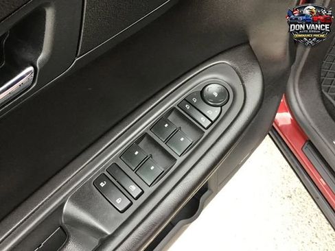 Used 2017 GMC Acadia Limited SLT AWD/4WD image 14
