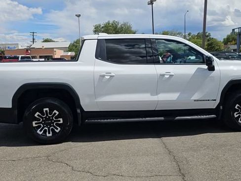 New 2026 GMC Sierra EV Elevation AWD/4WD image 11