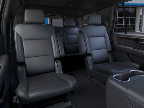 New 2026 Chevrolet Tahoe Z71 w/ Comfort Package AWD/4WD image 17