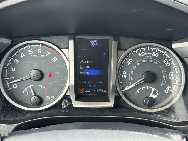 Used 2019 Toyota Tacoma SR5 AWD/4WD image 23