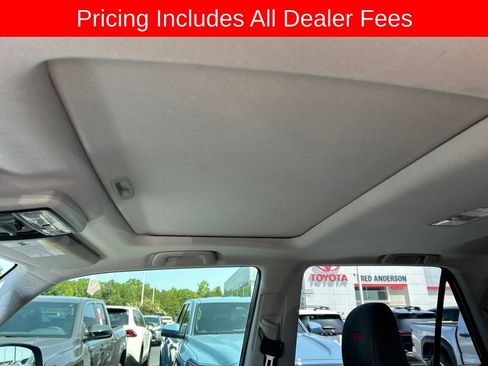 Used 2024 Toyota 4Runner TRD Off-Road Premium w/ Moonroof Package AWD/4WD image 5