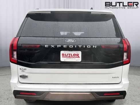 Certified 2025 Ford Expedition Max King Ranch image 4