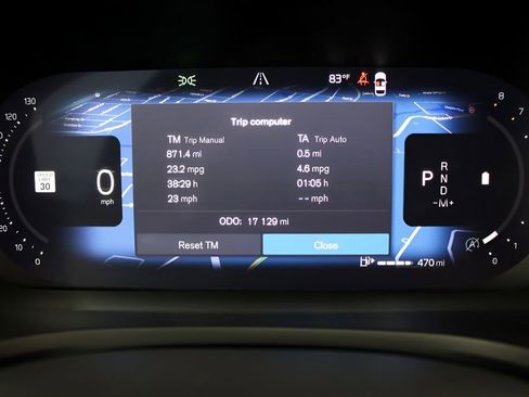 Used 2025 Volvo V60 B5 Cross Country Plus AWD/4WD image 36