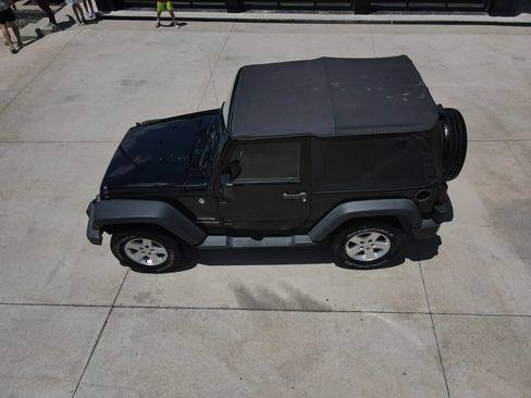 Used 2014 Jeep Wrangler Sport w/ Quick Order Package 24S AWD/4WD image 45