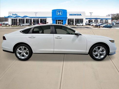 New 2026 Honda Accord LX image 2