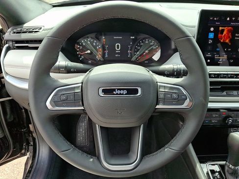 New 2026 Jeep Compass Limited AWD/4WD image 14