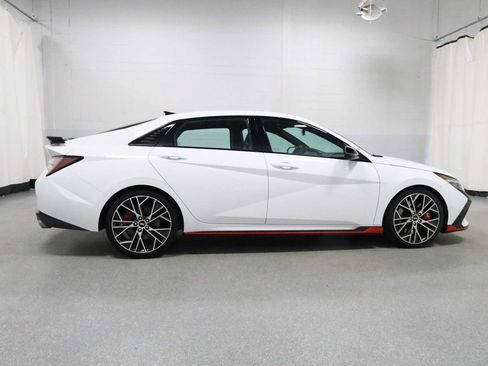 Used 2022 Hyundai Elantra N FWD image 10