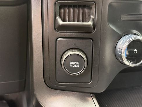 Used 2024 Ford F150 XLT w/ XLT Black Appearance Package image 18