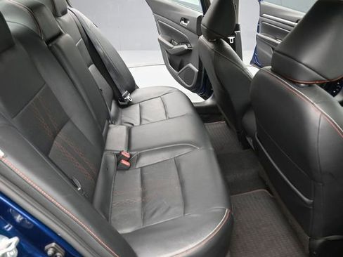 Used 2024 Nissan Altima 2.5 SR w/ SR Premium Package image 16