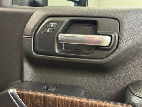Used 2021 GMC Sierra 1500 Denali AWD/4WD image 33