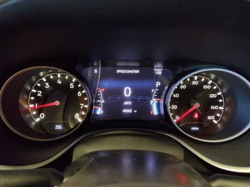 Used 2018 Jeep Compass Limited w/ Navigation Group FWD image 23