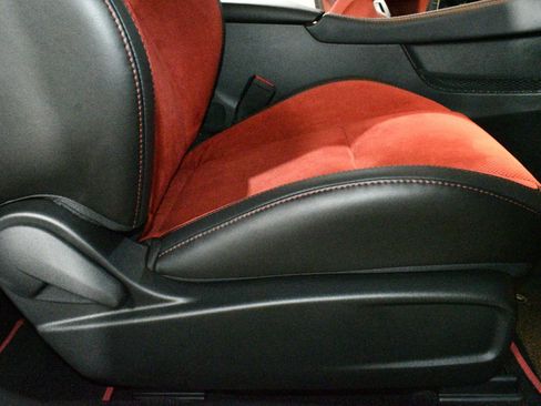Used 2022 Dodge Challenger R/T Scat Pack RWD image 14