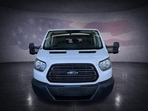 Used 2017 Ford Transit 150 XL image 8
