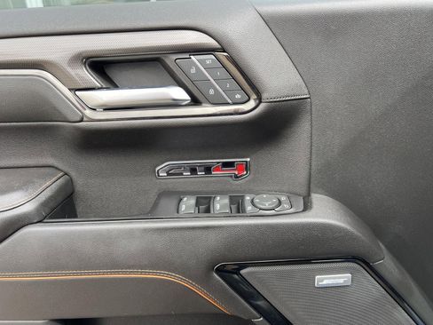 Used 2022 GMC Sierra 1500 AT4 image 17