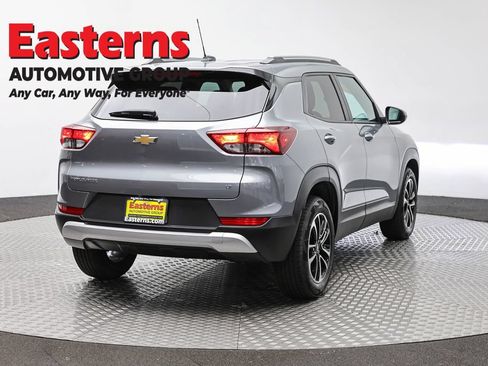Used 2024 Chevrolet TrailBlazer LT FWD image 5