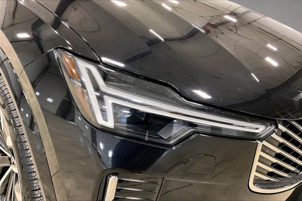 Certified 2026 Volvo XC90 B6 Plus w/ Protection Package Premier AWD/4WD image 33