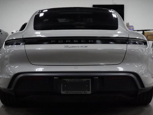 Used 2021 Porsche Taycan 4S w/ Premium Package AWD/4WD image 4