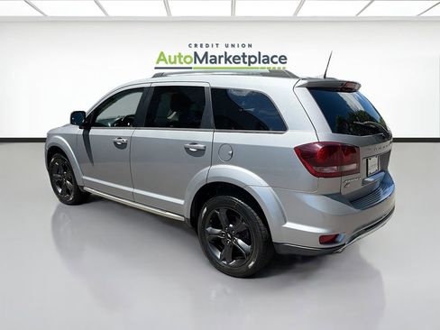 Used 2018 Dodge Journey Crossroad AWD/4WD image 5