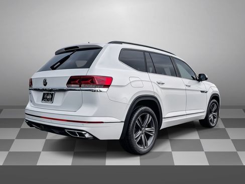 Used 2021 Volkswagen Atlas SE w/ Panoramic Sunroof Package FWD image 6