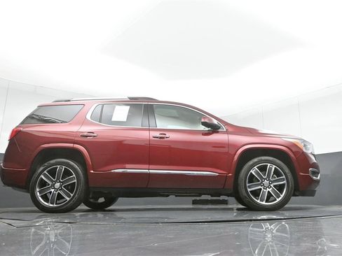 Used 2018 GMC Acadia Denali w/ Technology Package AWD/4WD image 33