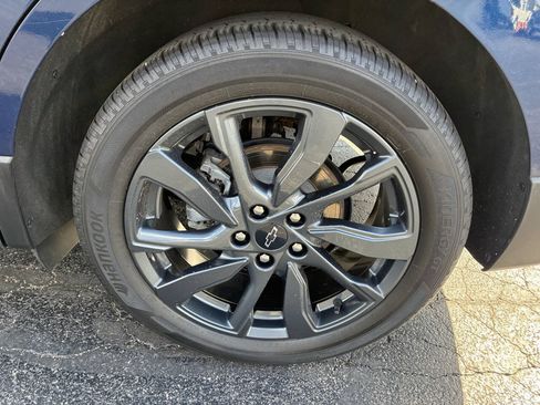 Used 2023 Chevrolet Equinox RS FWD image 27