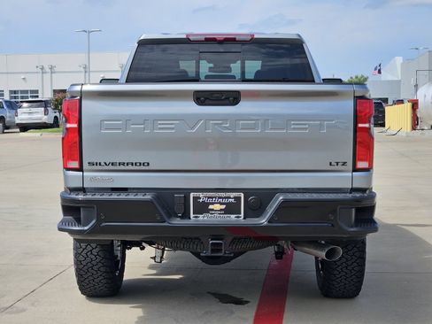 New 2026 Chevrolet Silverado 2500 LTZ w/ LTZ Plus Package AWD/4WD image 8