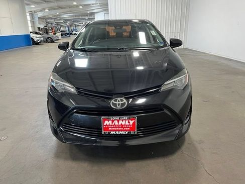 Used 2018 Toyota Corolla LE FWD image 8