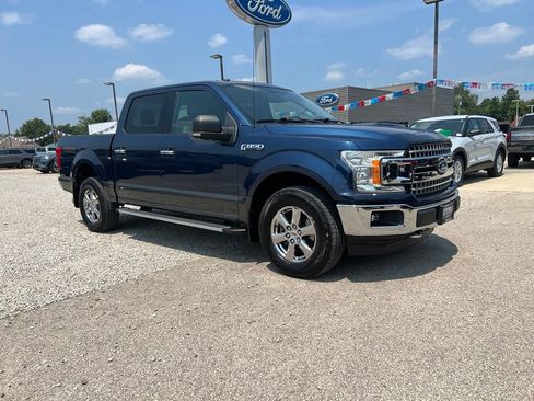 Used 2018 Ford F150 XLT w/ Equipment Group 302A Luxury AWD/4WD image 2