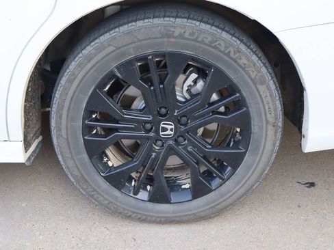 Used 2025 Honda Odyssey Sport-L image 29