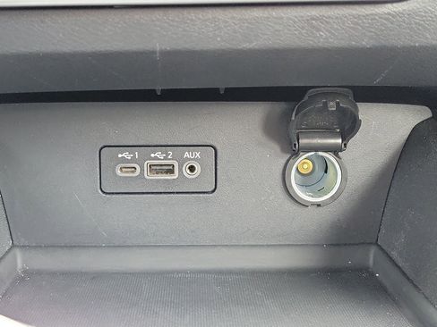 Used 2025 Nissan Altima 2.5 SV FWD image 28