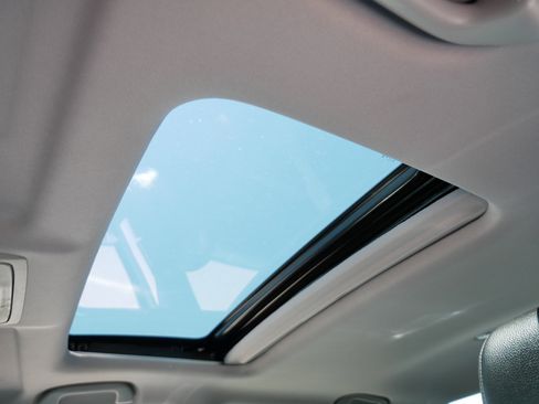 Used 2015 Honda Accord EX-L image 31