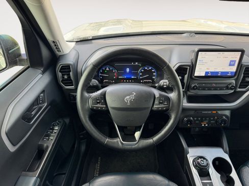 Used 2022 Ford Bronco Sport Outer Banks w/ Tech Package image 12