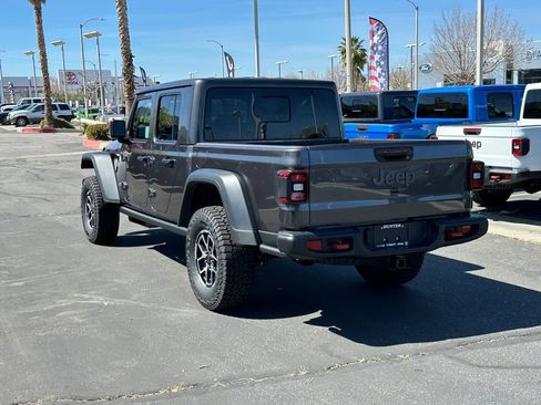 New 2026 Jeep Gladiator Rubicon w/ Steel Power Dome Hood Package AWD/4WD image 3