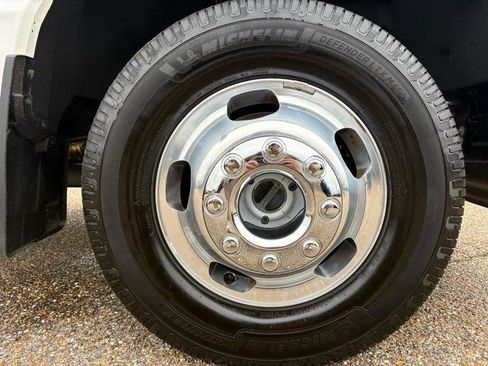 Used 2023 Ford F350 Lariat w/ Lariat Ultimate Package image 64