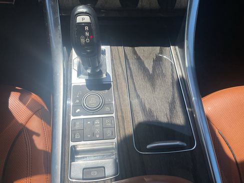 Used 2016 Land Rover Range Rover Sport Supercharged AWD/4WD image 25