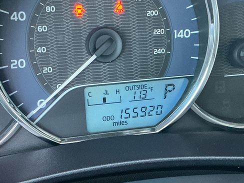 Used 2014 Toyota Corolla LE FWD image 11