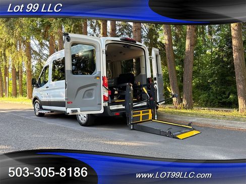 Used 2018 Ford Transit 150 XL image 13