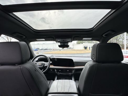 Used 2025 Chevrolet Suburban High Country w/ Sun And Tow Package image 50