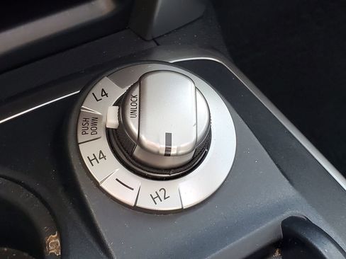 Used 2021 Toyota 4Runner SR5 Premium w/ Moonroof Package image 31