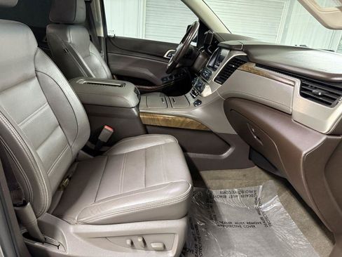 Used 2019 GMC Yukon XL Denali w/ Open Road Package AWD/4WD image 49