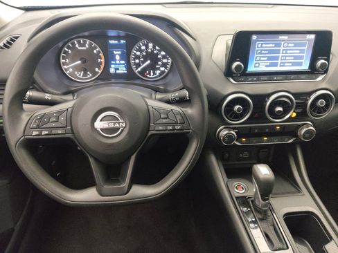 Used 2025 Nissan Sentra S FWD image 22