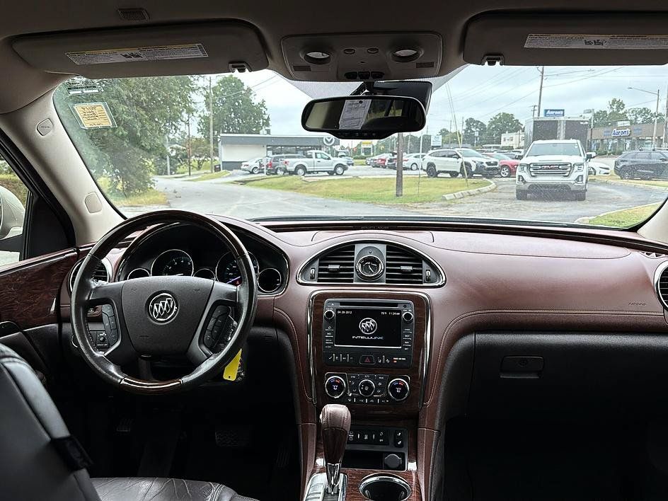 Used 2014 Buick Enclave Leather FWD image 11