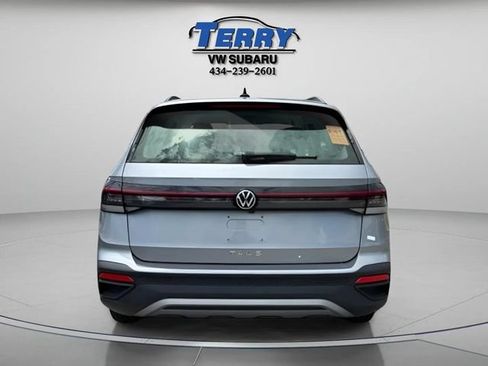 Used 2025 Volkswagen Taos S FWD image 4