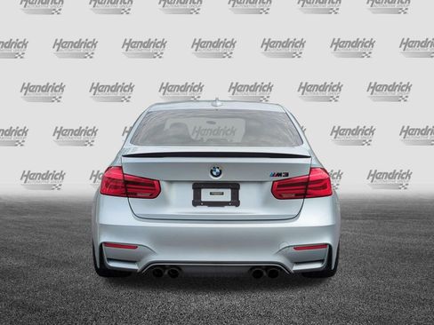 Used 2016 BMW M3 RWD image 9